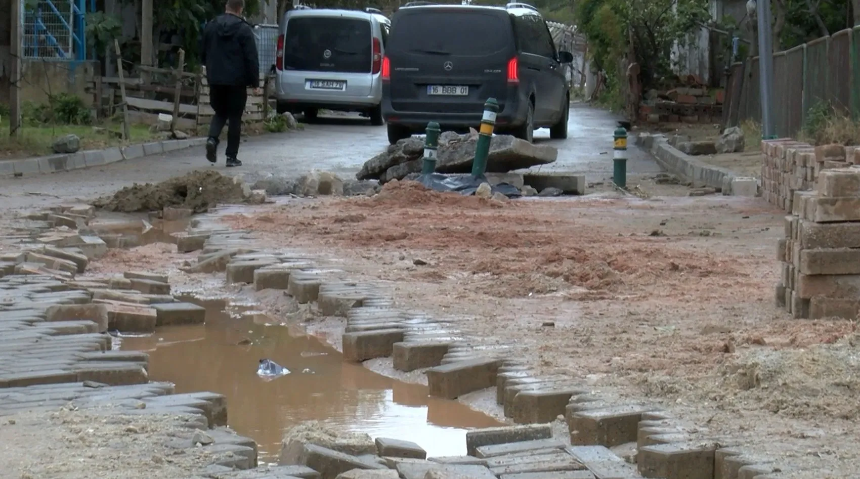 Mudanya'da kabus dolu gece: 40 yıllık sessizliği bozan sel felaketi sonrası yaralar sarılıyor