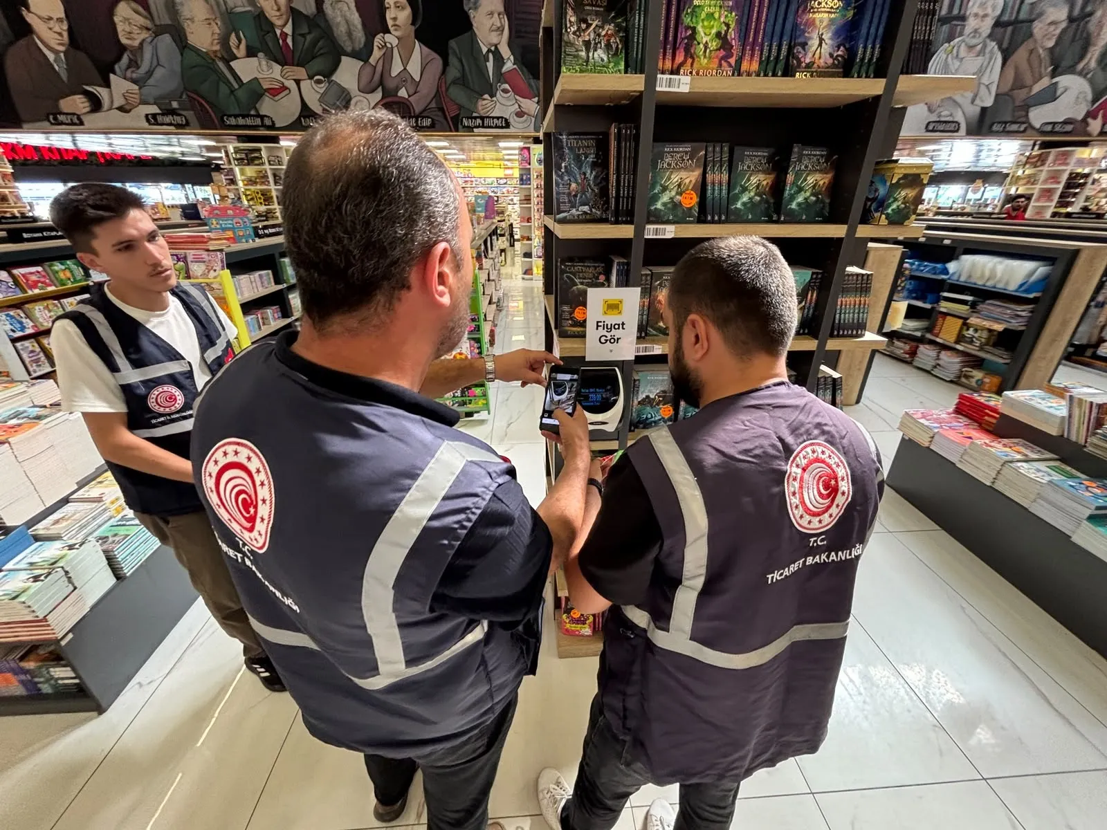 Okul alışverişinde etiket tuzağına dikkat: Bursa'da milyonluk ceza yağmuru