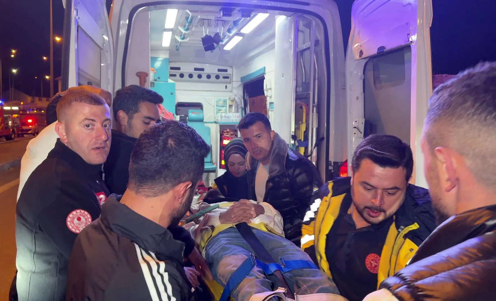 Palandöken'de gece yarısı dehşeti: Kontrolden çıkan araç hurdaya döndü