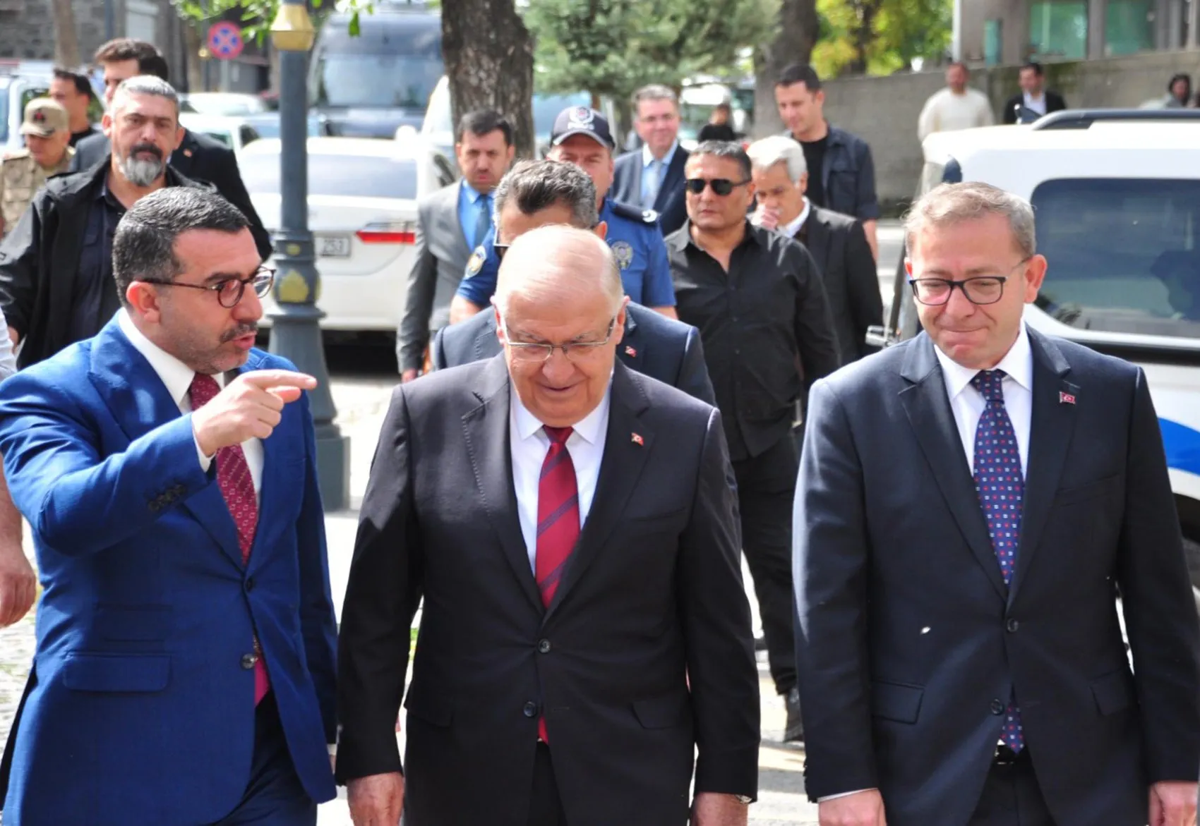 Bakan Güler'den Kars'ta kritik mesaj: Terörü gündemimizden tamamen çıkaracağız