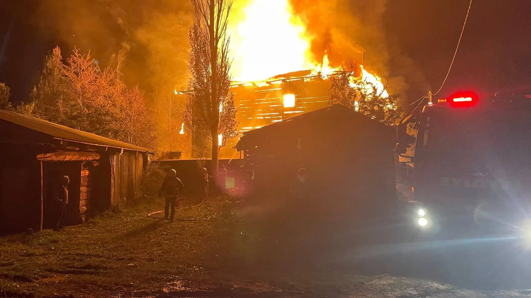 Artvin'de 95 yıllık hüzün: Ezan sesiyle başlayan yangın tarihi camiyi küle çevirdi