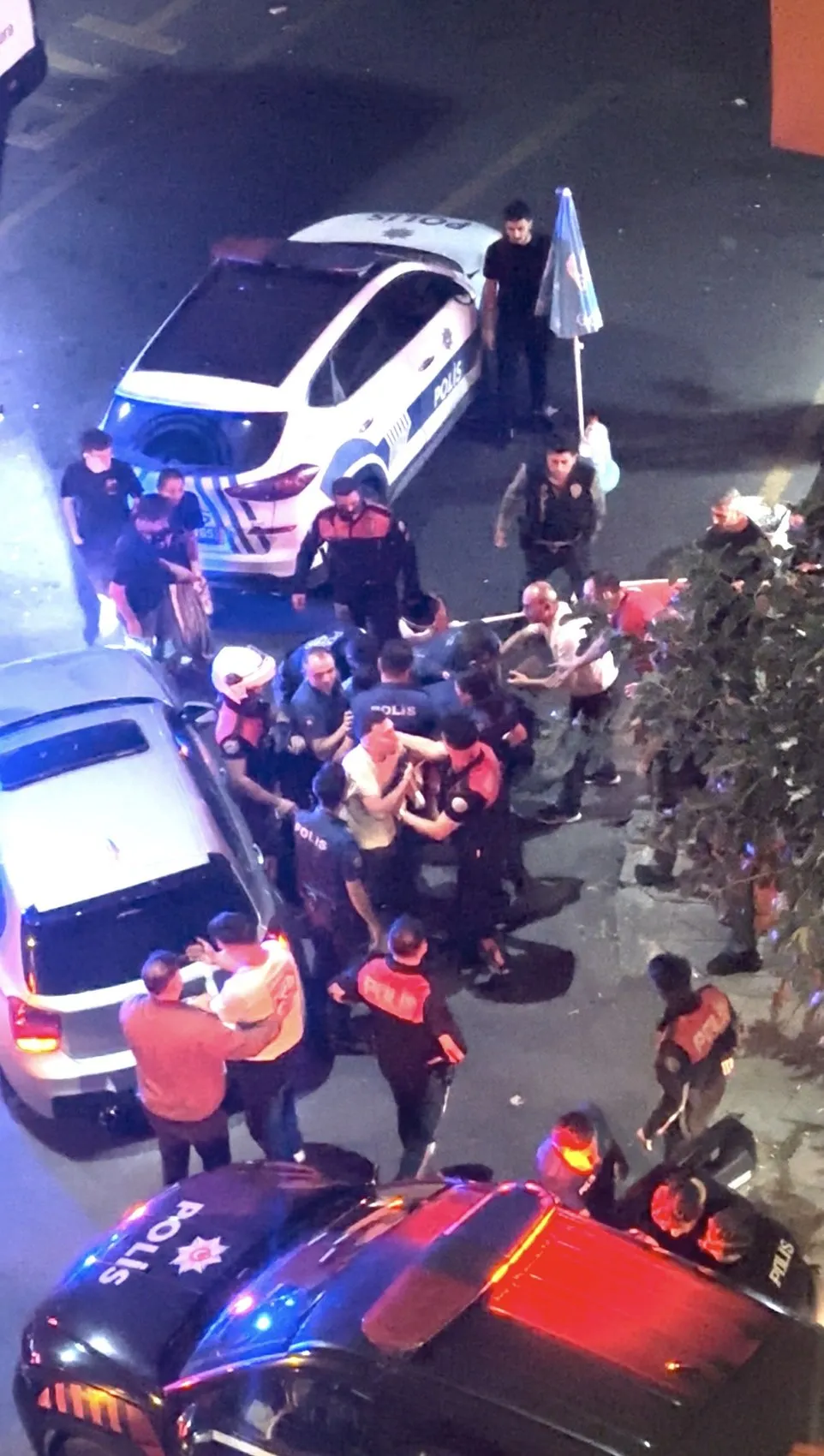 Kağıthane'de taciz dehşeti: Kaçmaya çalışan şüphelileri dron havadan yakalattı