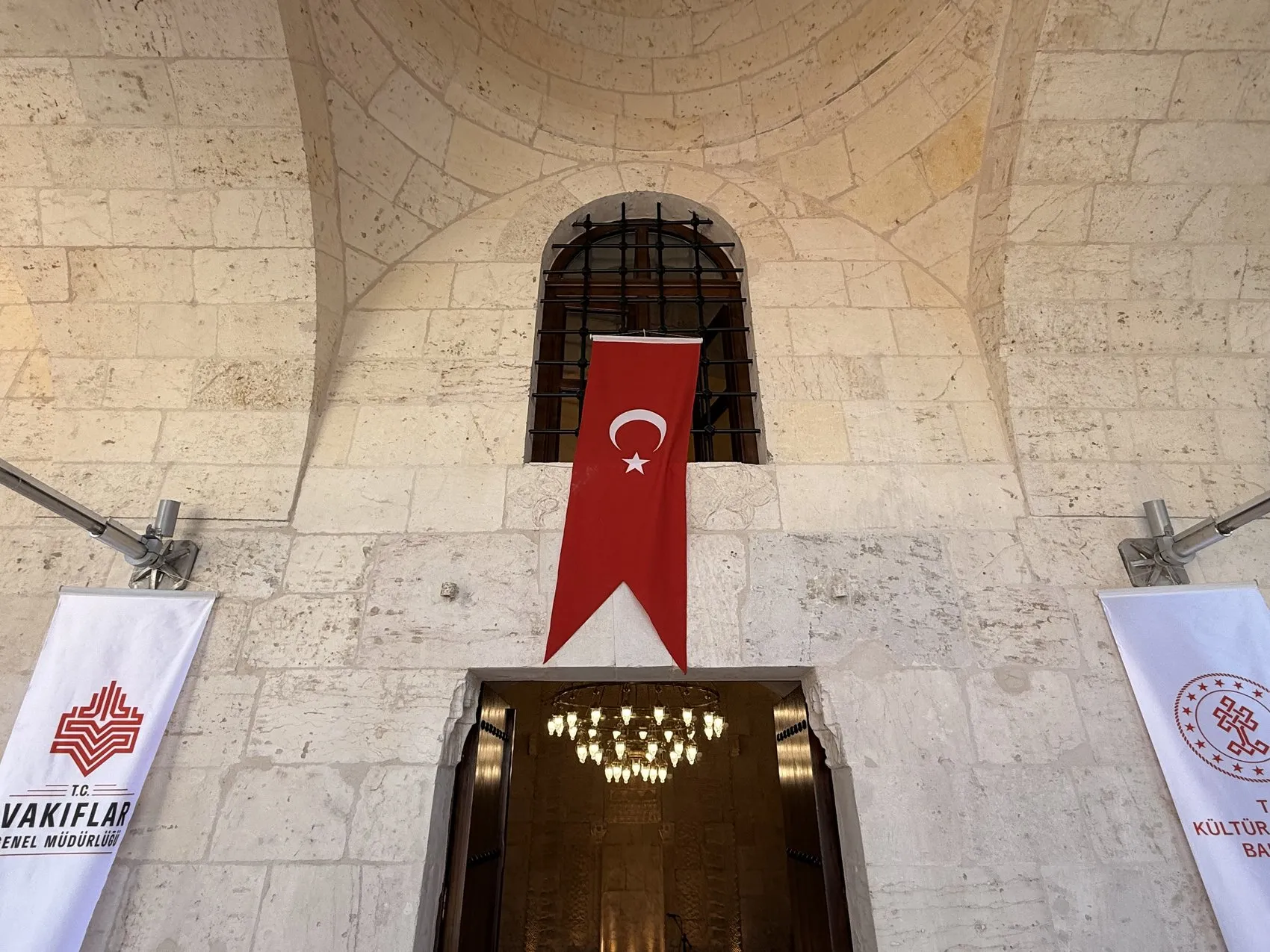 Adıyaman'ın manevi hafızası yeniden canlandı: Deprem yaraları sarılan tarihi yapılar kapılarını açtı