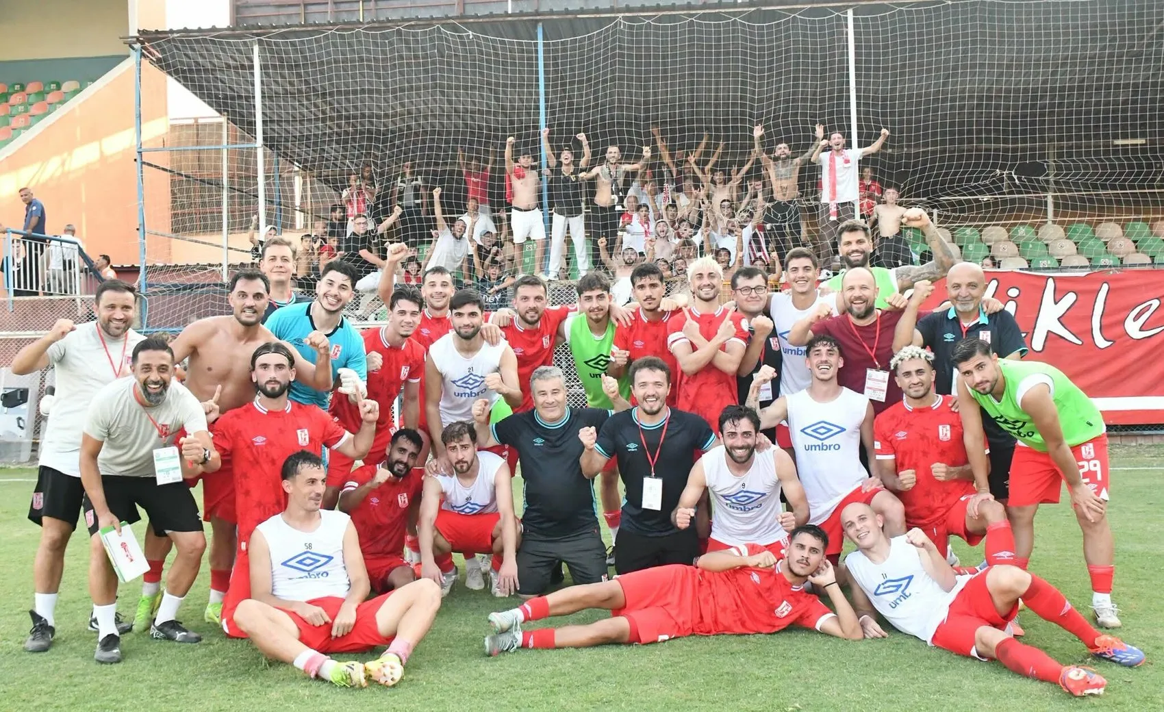 Balıkesirspor'da Emre Gemici fırtınası: Zirve yolunda rakiplerine gözdağı verdiler