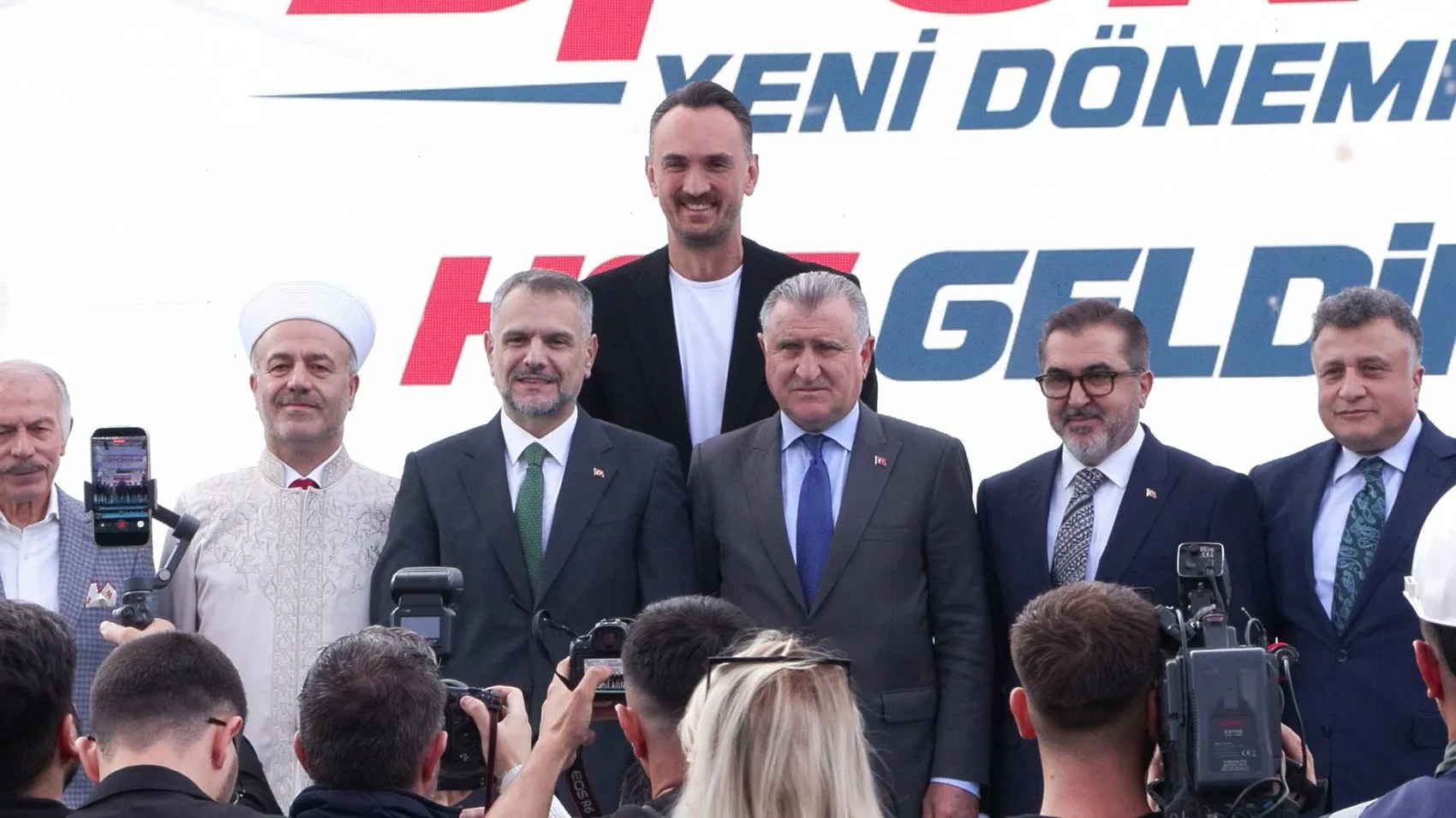 Bayrampaşa'da 1 milyar liralık spor hamlesi: Bakan Bak'tan devrim vurgusu