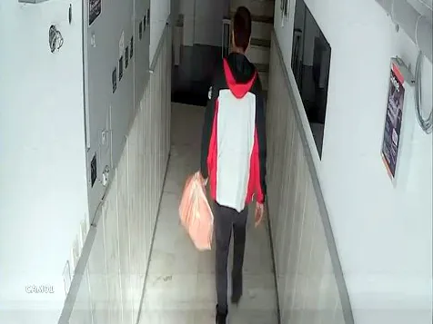 Avcılar'da güvenlik kameralarına yansıyan iki ayrı hırsızlık vakası