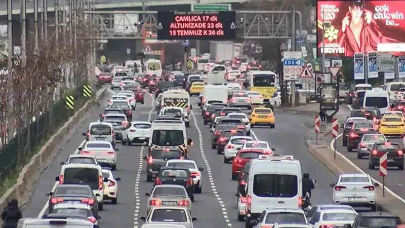 İstanbul trafiğinde kaybolan 12 gün: Ekonomik faturası 10 milyar doları buldu