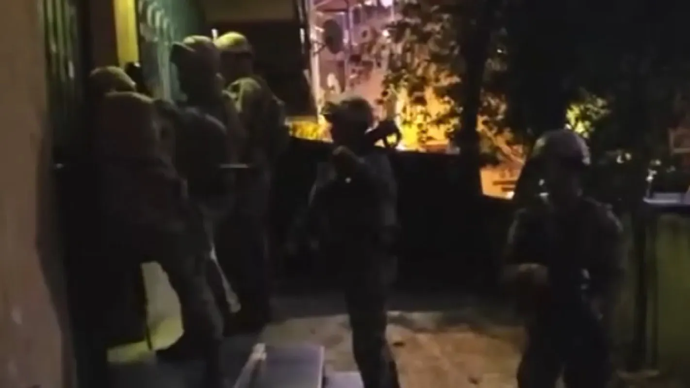 İstanbul'da suç ağının çökertildiği operasyonda 15 kişi demir parmaklıklar ardında