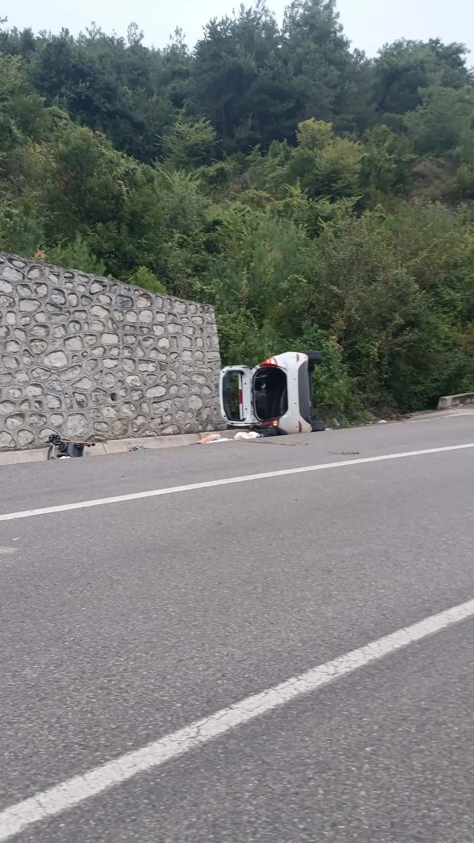 Amasra yolunda yürek yakan kaza: Müzik öğretmeni anne hayatını kaybetti