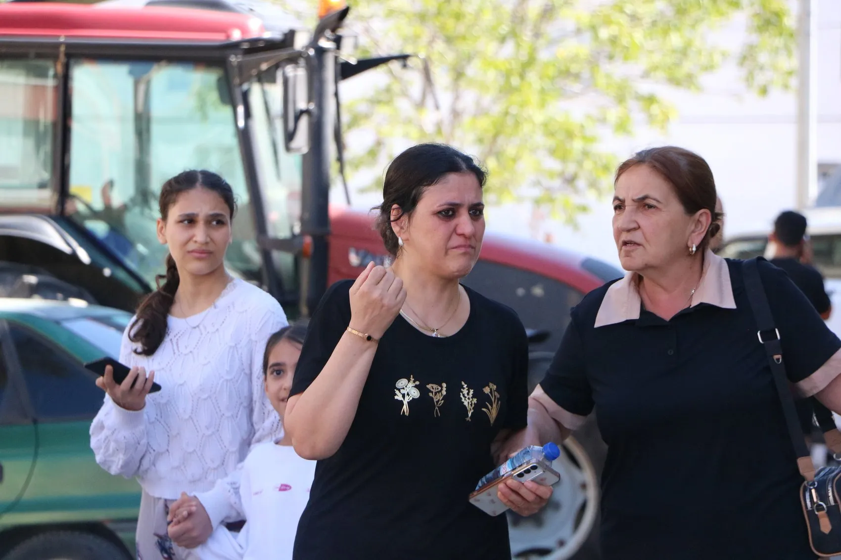 Bolu'da korku dolu anlar: Evin banyosundan yükselen dumanlar anneyi yıktı