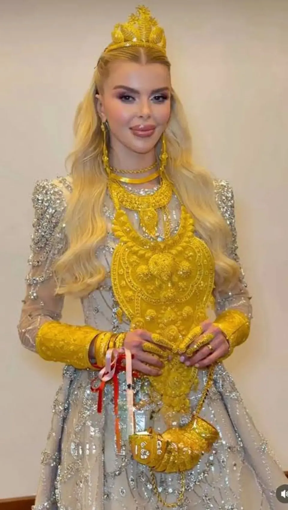 Vanlı Kara Haydar gözaltına alındı! Altınlarını sergileyen Çağla Öz hesaplarını kapadı 1