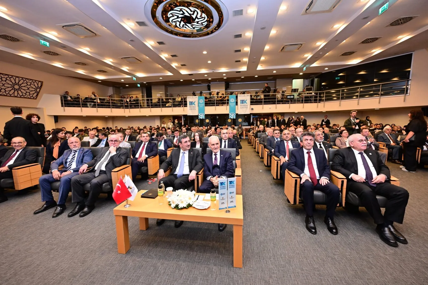 Türkiye ekonomisinde 24 çeyreklik kesintisiz başarı: Hizmet ihracatında dünya devleri arasına girdik
