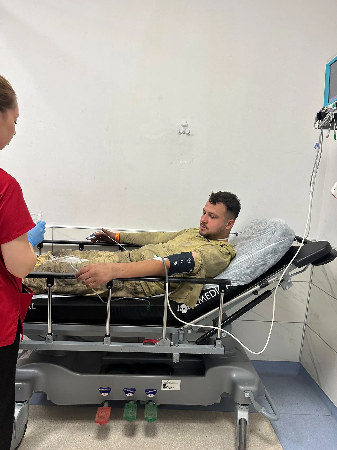 Serik'teki orman yangınında korkutan anlar: Bir işçi hastaneye kaldırıldı