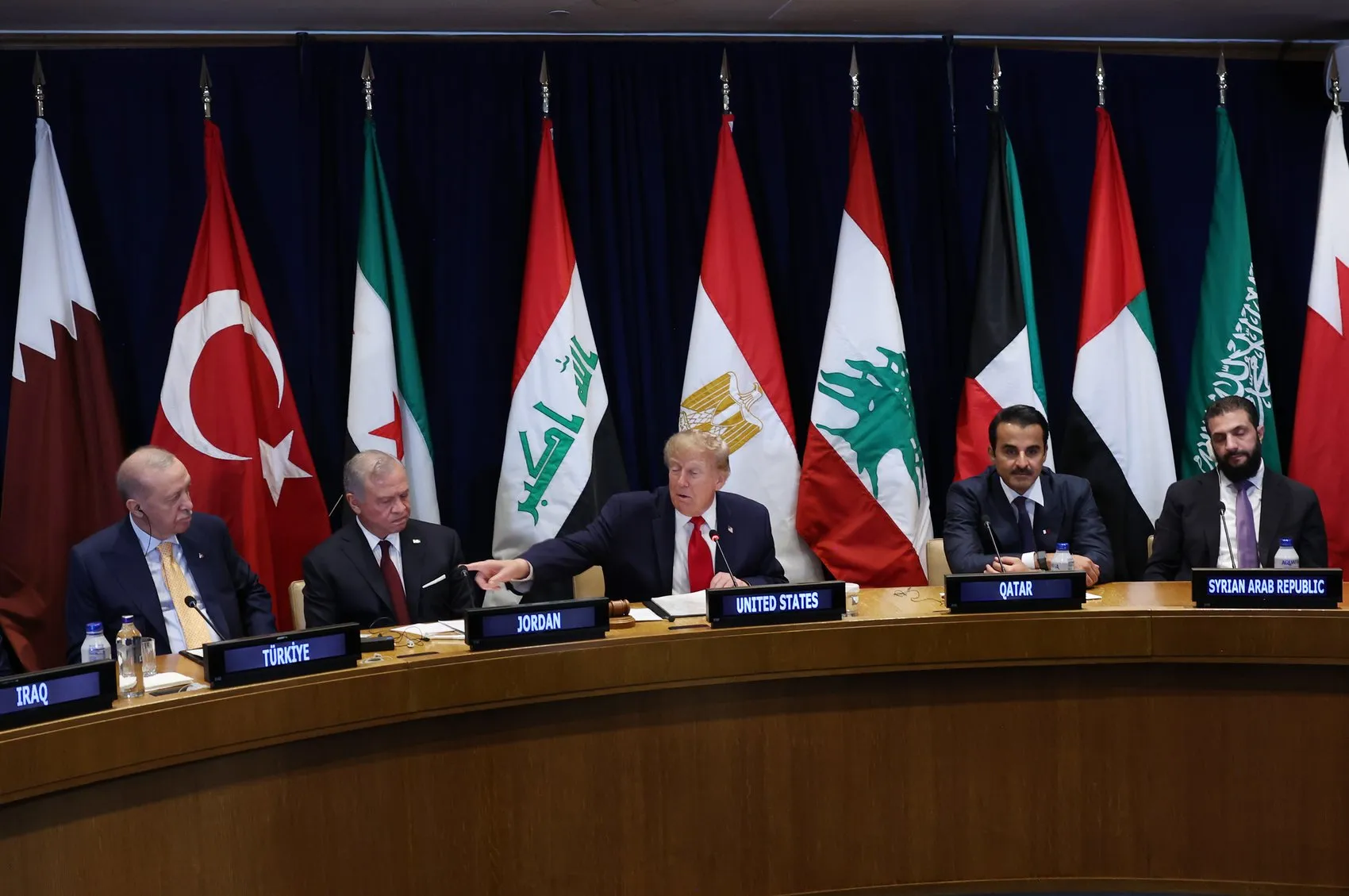 New York'ta kritik diplomasi: Erdoğan Körfez zirvesinde masaya oturdu