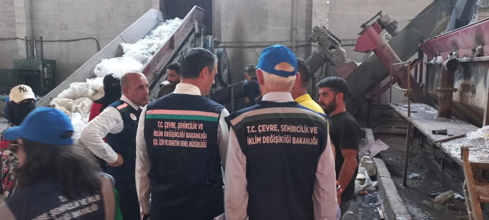 Akdeniz'in geleceği için dev operasyon: 12 geri dönüşüm tesisi mühürlendi