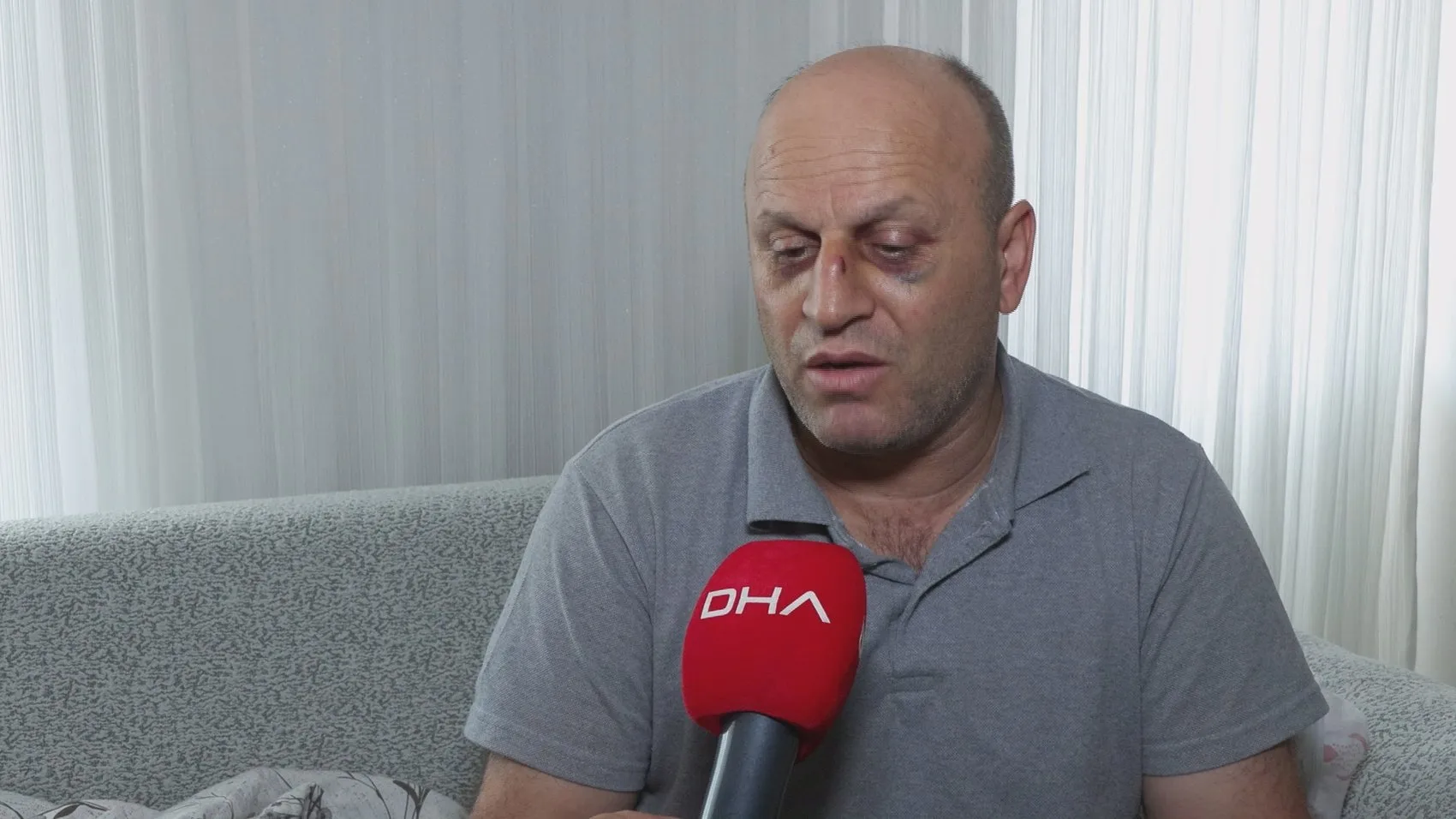 Başakşehir'de dehşet anları: Kızıyla ekmek almaya çıkmıştı, motosikletin hedefi oldu