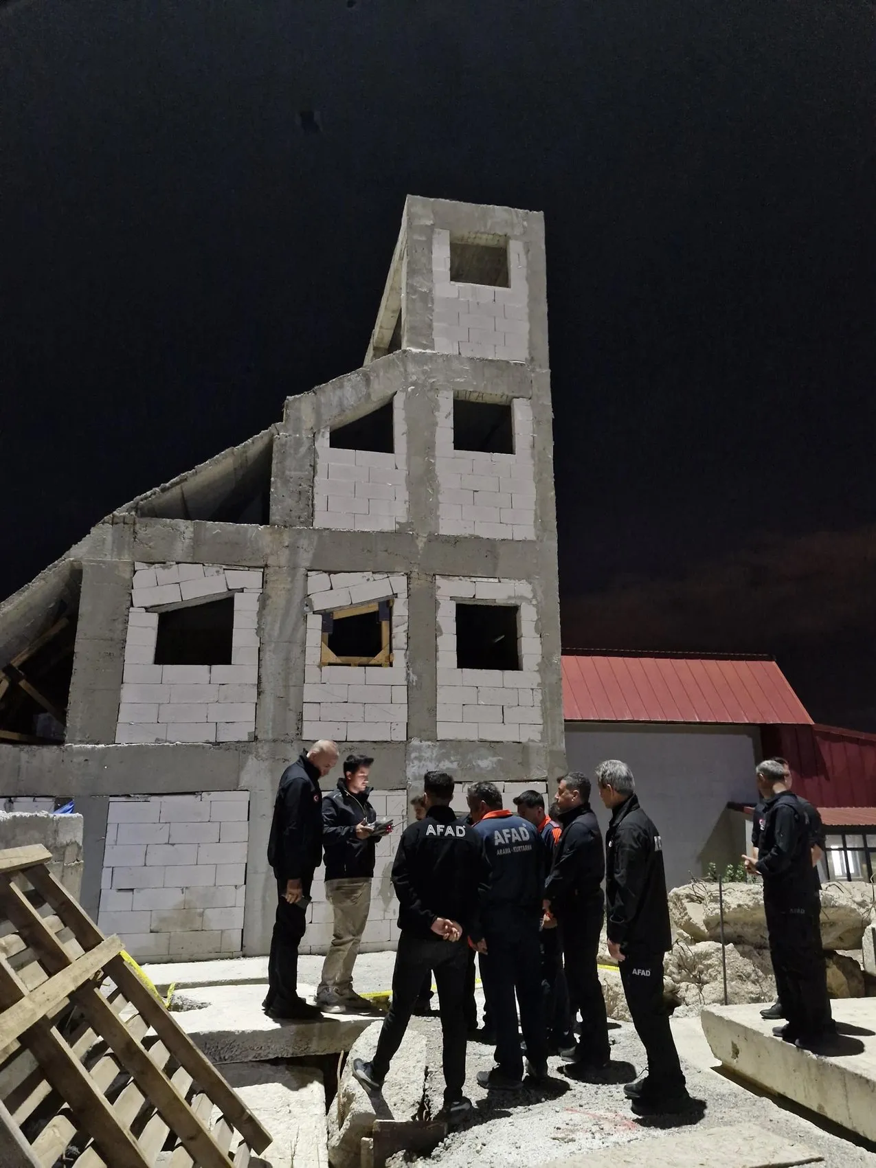 Karanlık enkazlarda yapay zeka devri: AFAD 44 hayatı bu teknolojiyle kurtardı