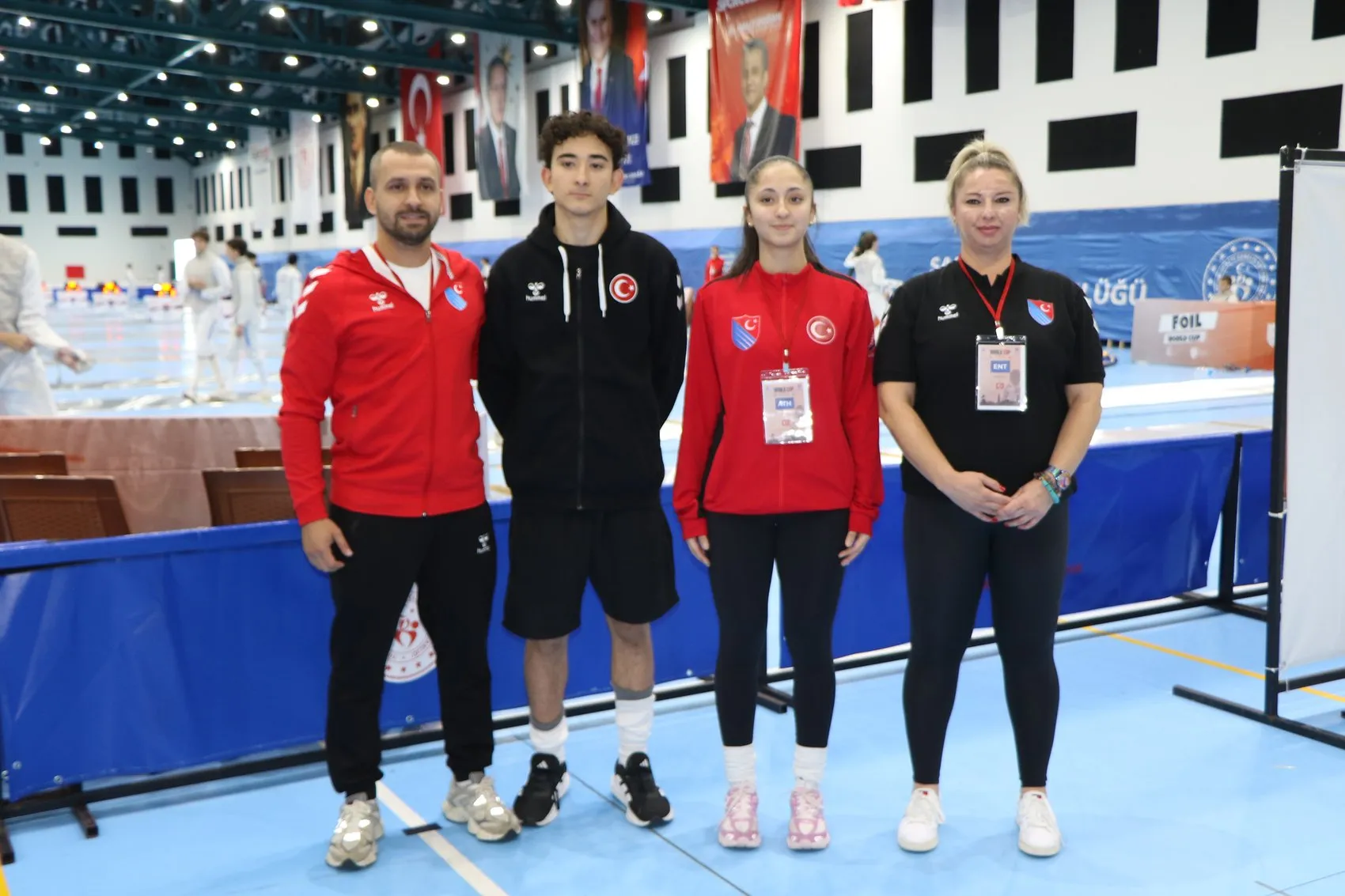 Samsun'un Eskrim Heyecanı: 52 Ülkeden 606 Sporcu Madalya İçin Pistte