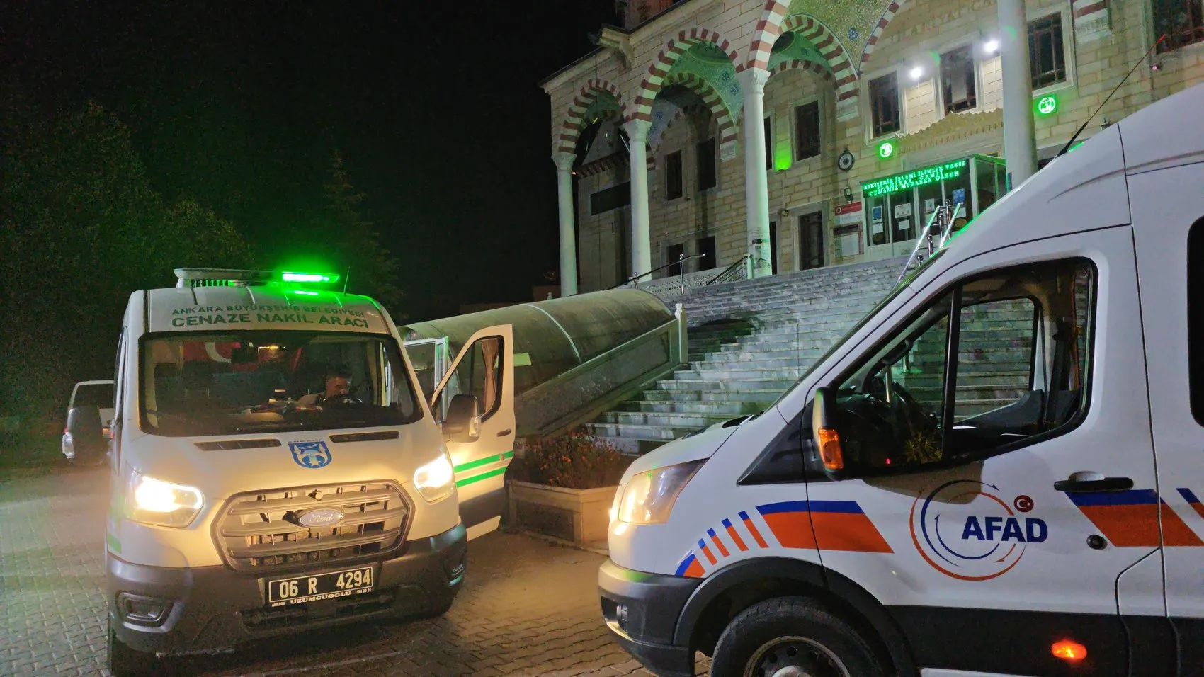 Denizin ortasında gelen acı haber: 5 çocuk annesi Elmas Demir son yolculuğuna uğurlanıyor