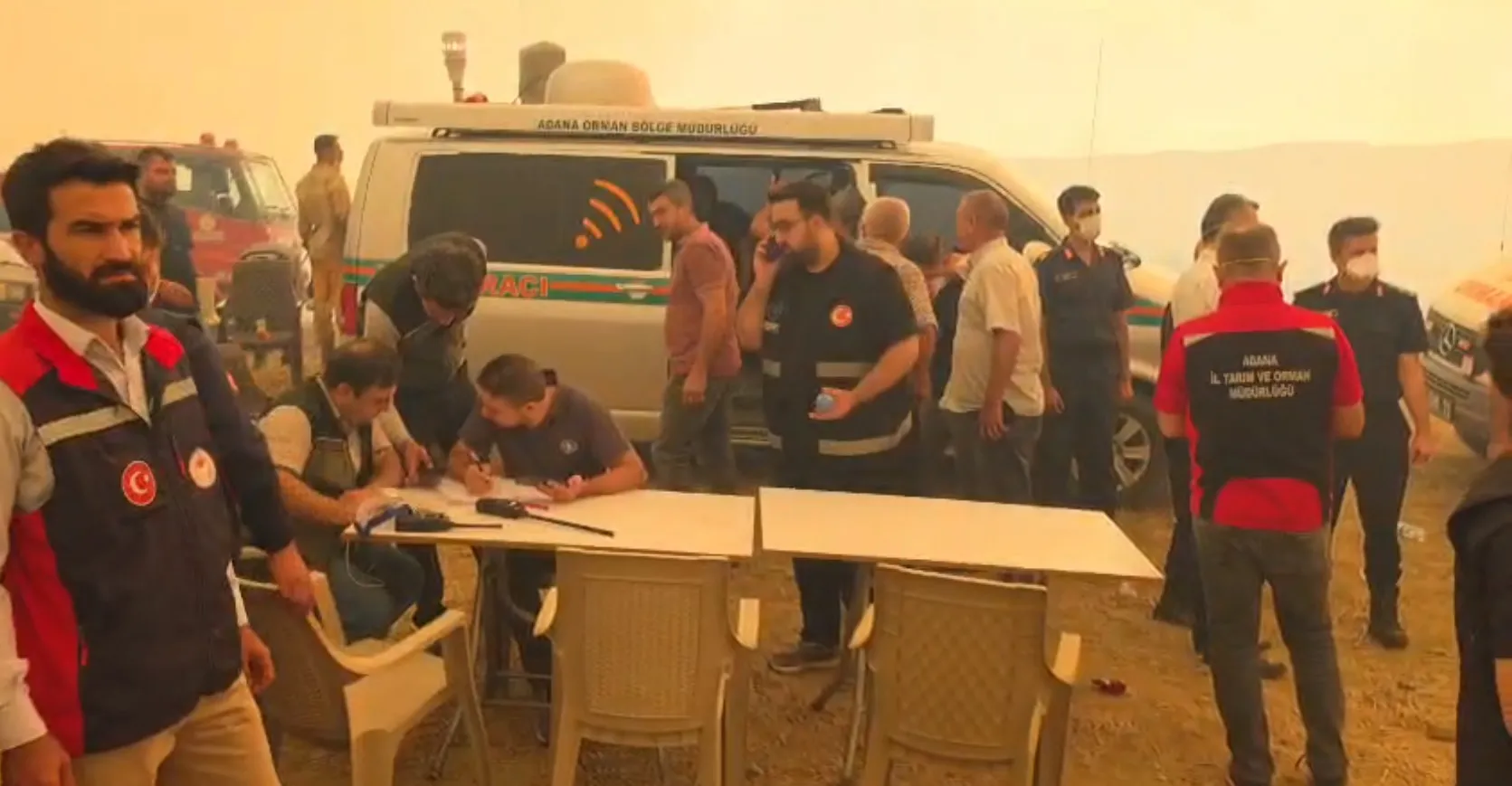 Adana Kozan'da alevler evlere sıçradı: 7 konut küle döndü