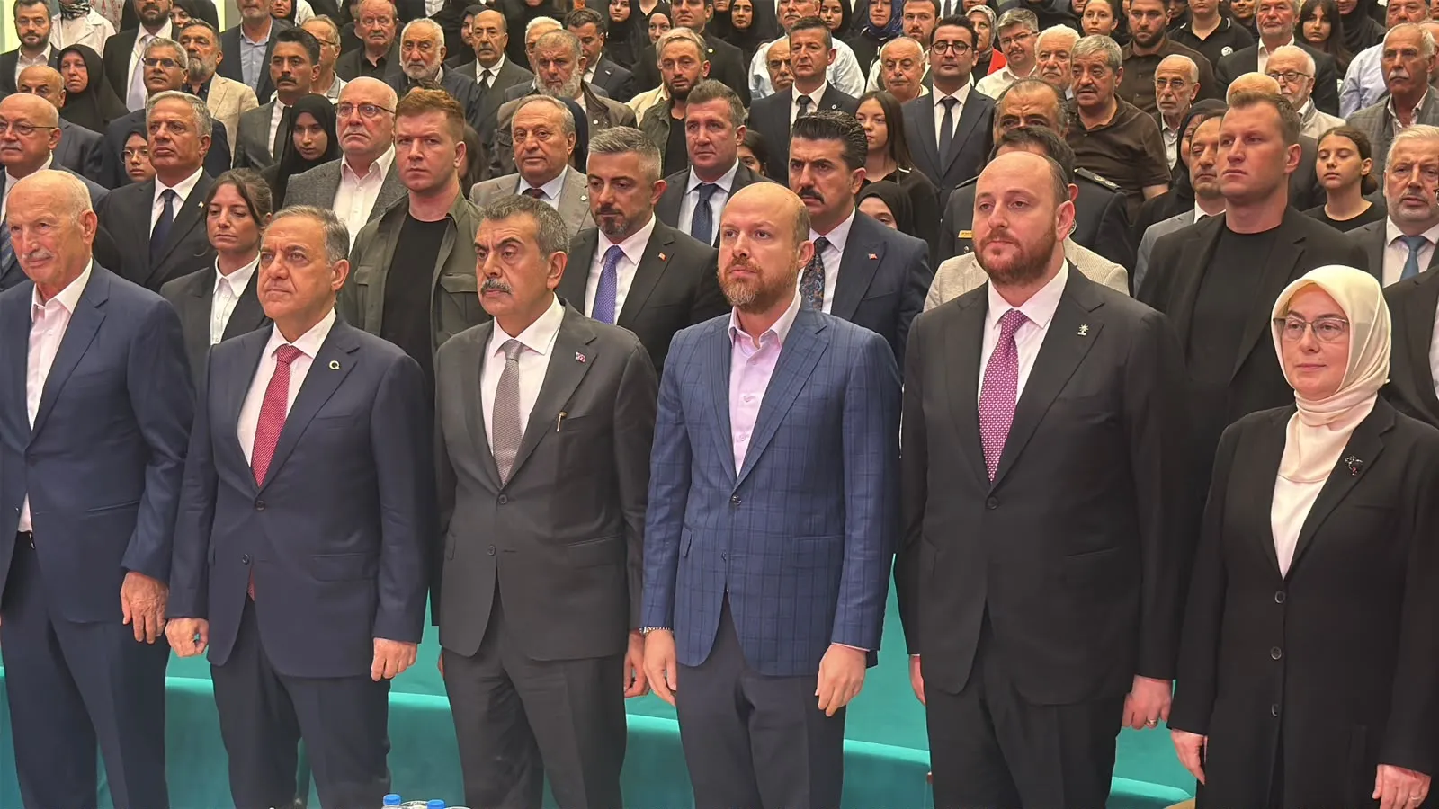 Bakan Tekin'den eğitimde radikal dönüşüm mesajı: Müfredat artık bilgi yükü değil beceri merkezi
