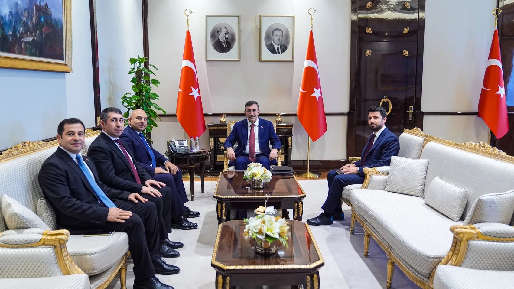 Külliye'de yoğun diplomasi trafiği: Dört kritik başkentle stratejik temas