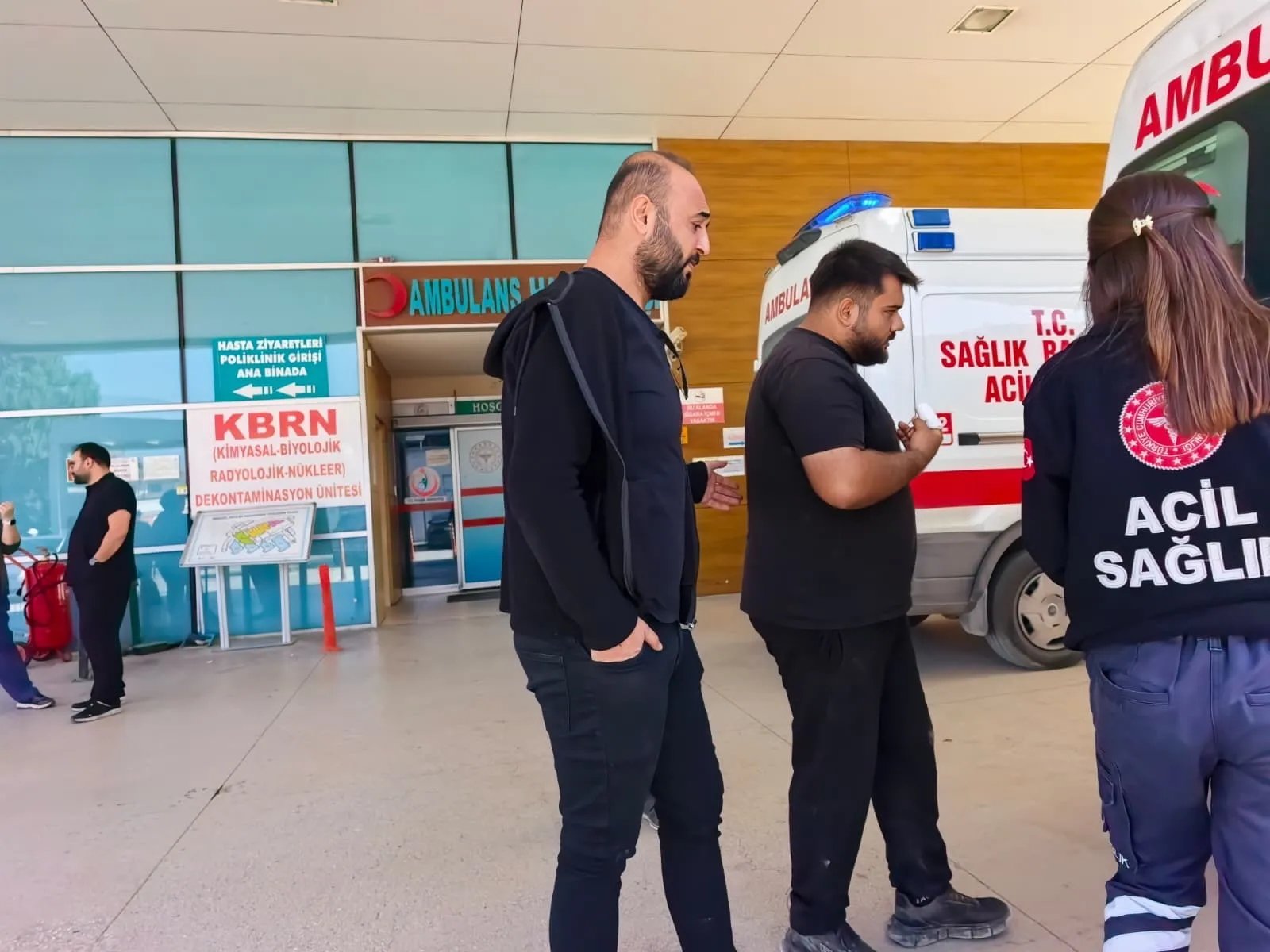 İş kazasında korkunç anlar: Kopan parmağını buz dolu poşetle hastaneye yetiştirdiler