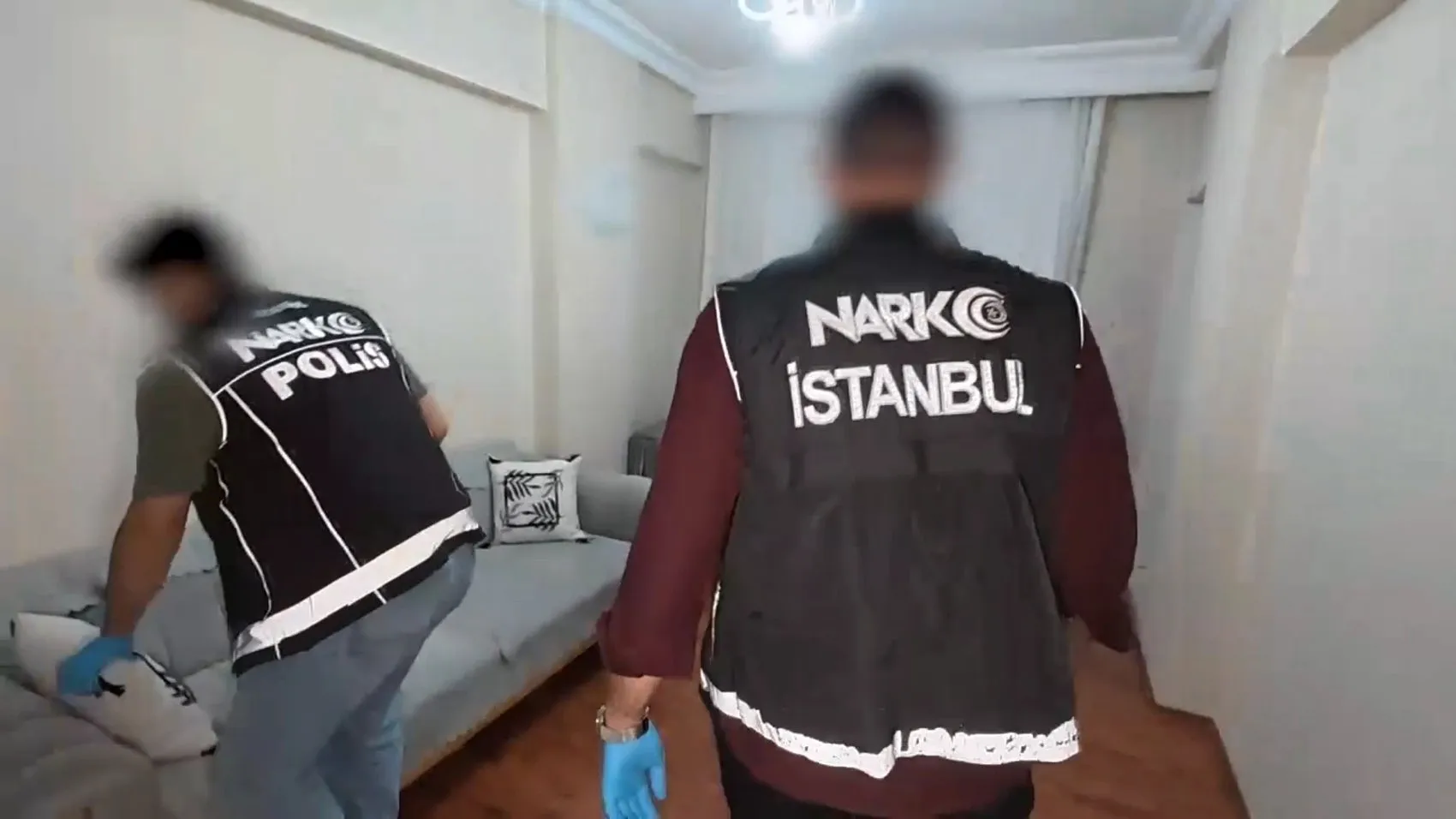 Bayrampaşa'da narkotik operasyonu: Yarım tona yakın uyuşturucu ele geçirildi