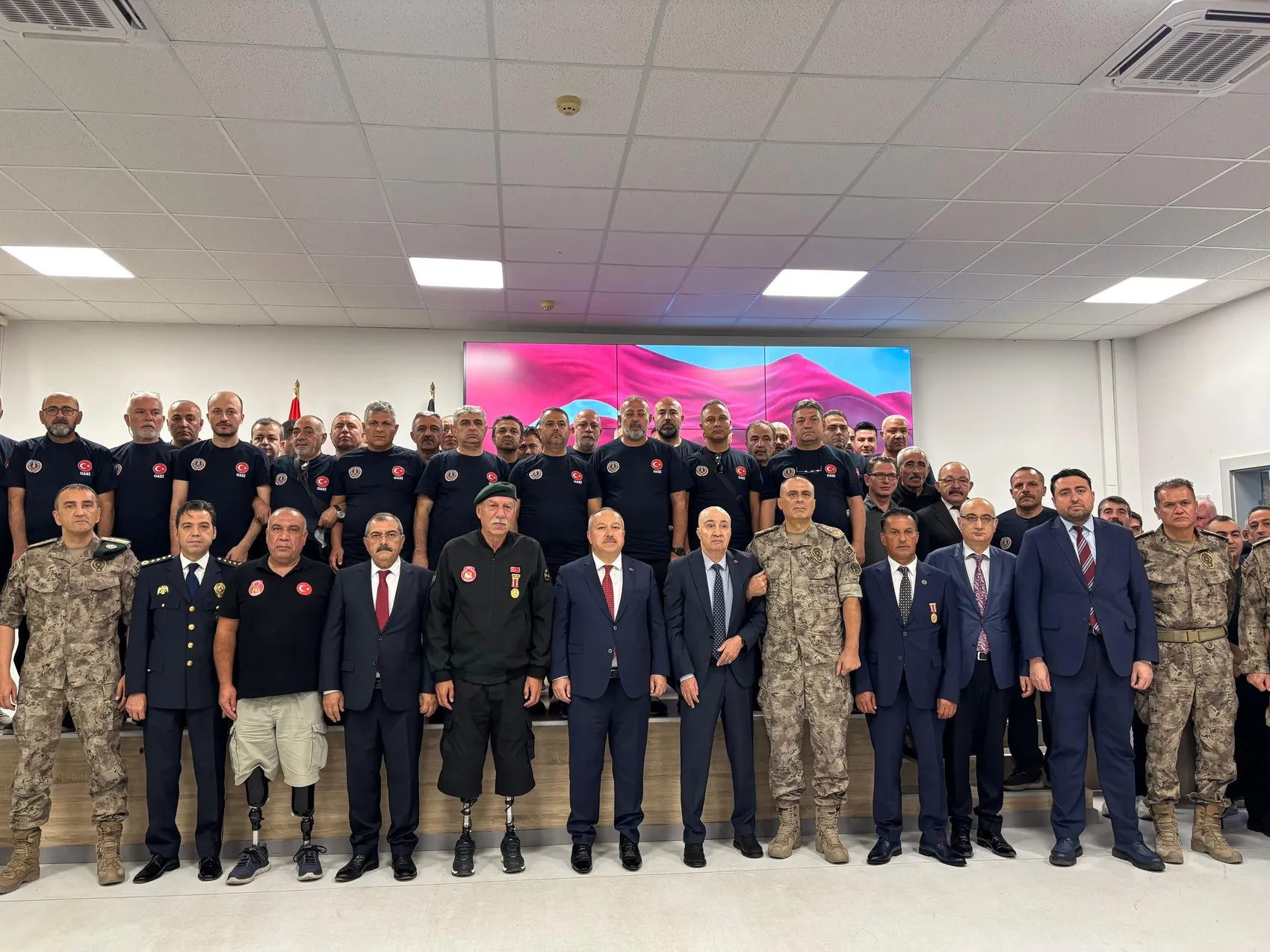 Okçuluk Sahasında Bir Araya Geldiler: Kahraman Gazilerimizden Anlamlı Gösteri