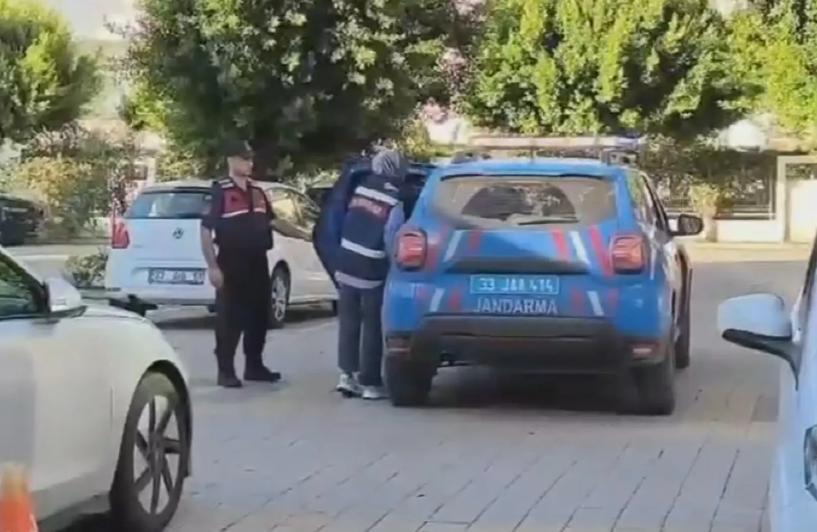 Milyarlarca liralık bahis trafiği deşifre edildi: 12 ilde eş zamanlı dev operasyon