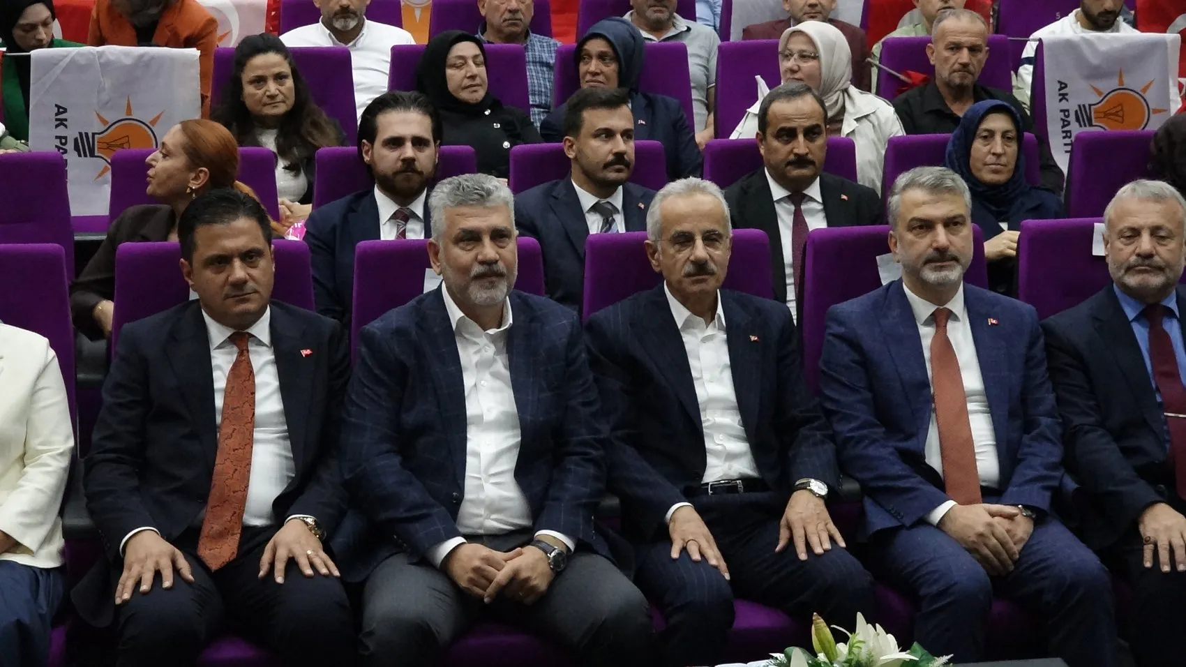 Bakan Uraloğlu'ndan devasa bütçe açıklaması: 355 milyar dolarlık yatırımın sırrını açıkladı
