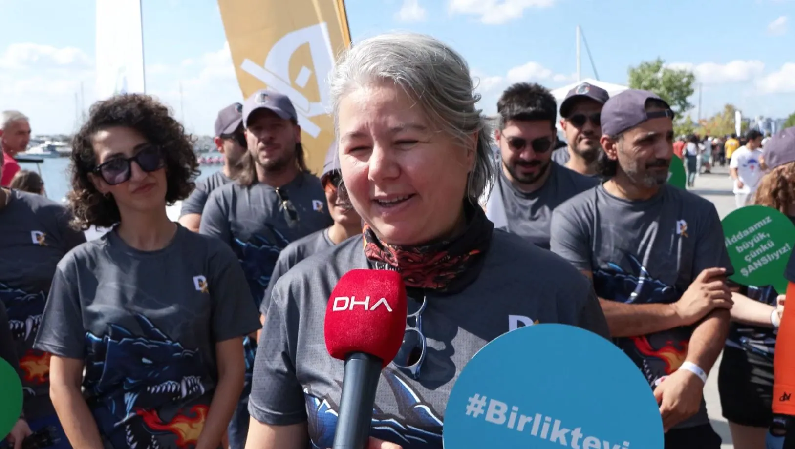 Maltepe Sahili'nde küreklerin ritmiyle yükselen kurumsal dayanışma: Dragon Festivali'nde büyük heyecan