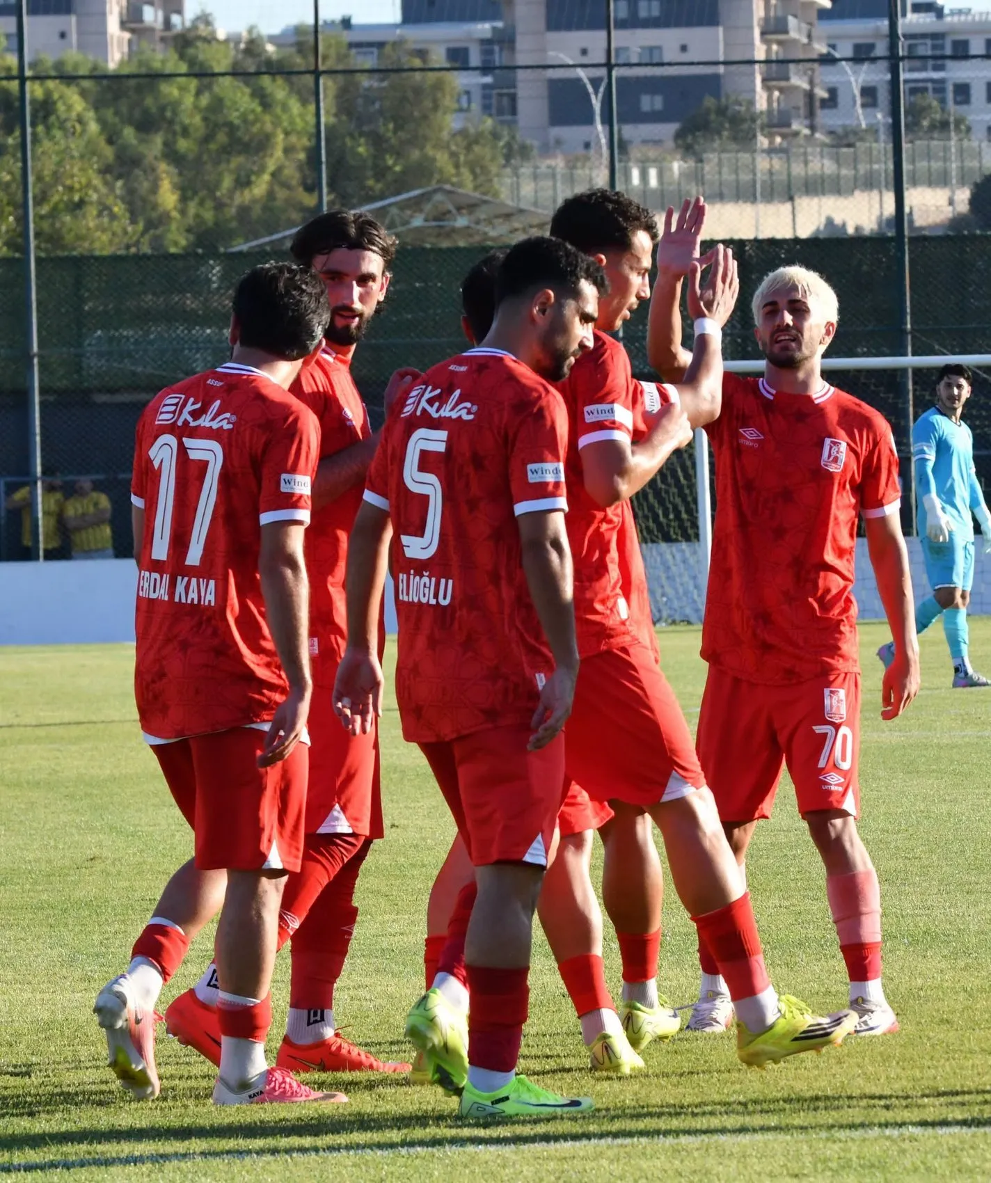 Balıkesirspor'da fırtına gibi başlangıç: Hasret bitti, goller geldi