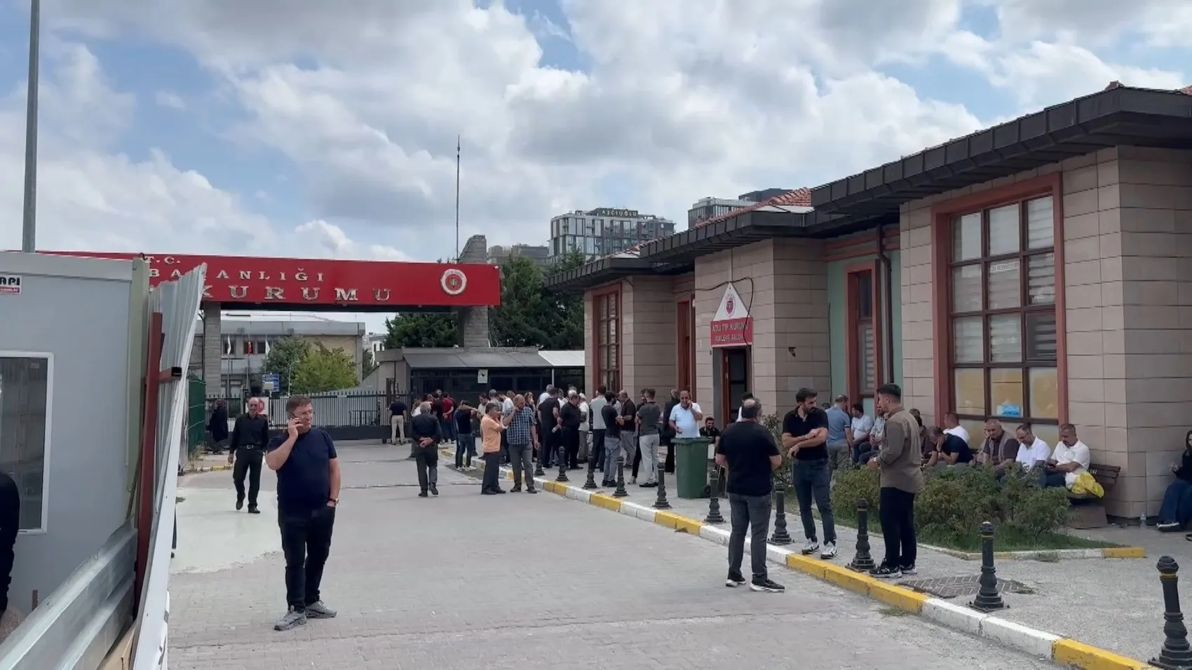 Tatil için geldiği İstanbul'da acı son: Savcı Sibel Tunç hastane koridorunda hayatını kaybetti