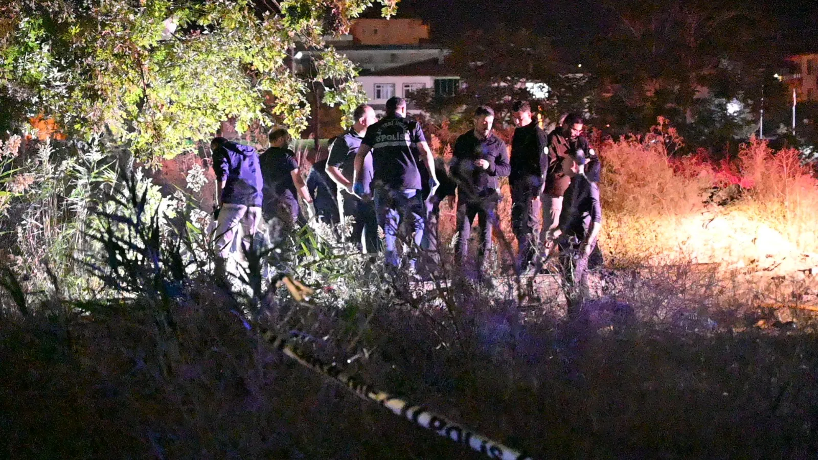 Kırıkkale'de gece yarısı şüpheli ölüm: Boş arazide cansız beden bulundu