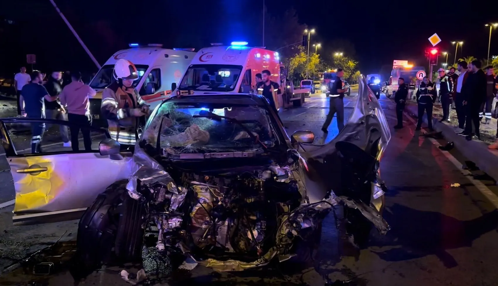 Maltepe'de gece yarısı dehşeti: Kurtarma çabası hastanede bitti