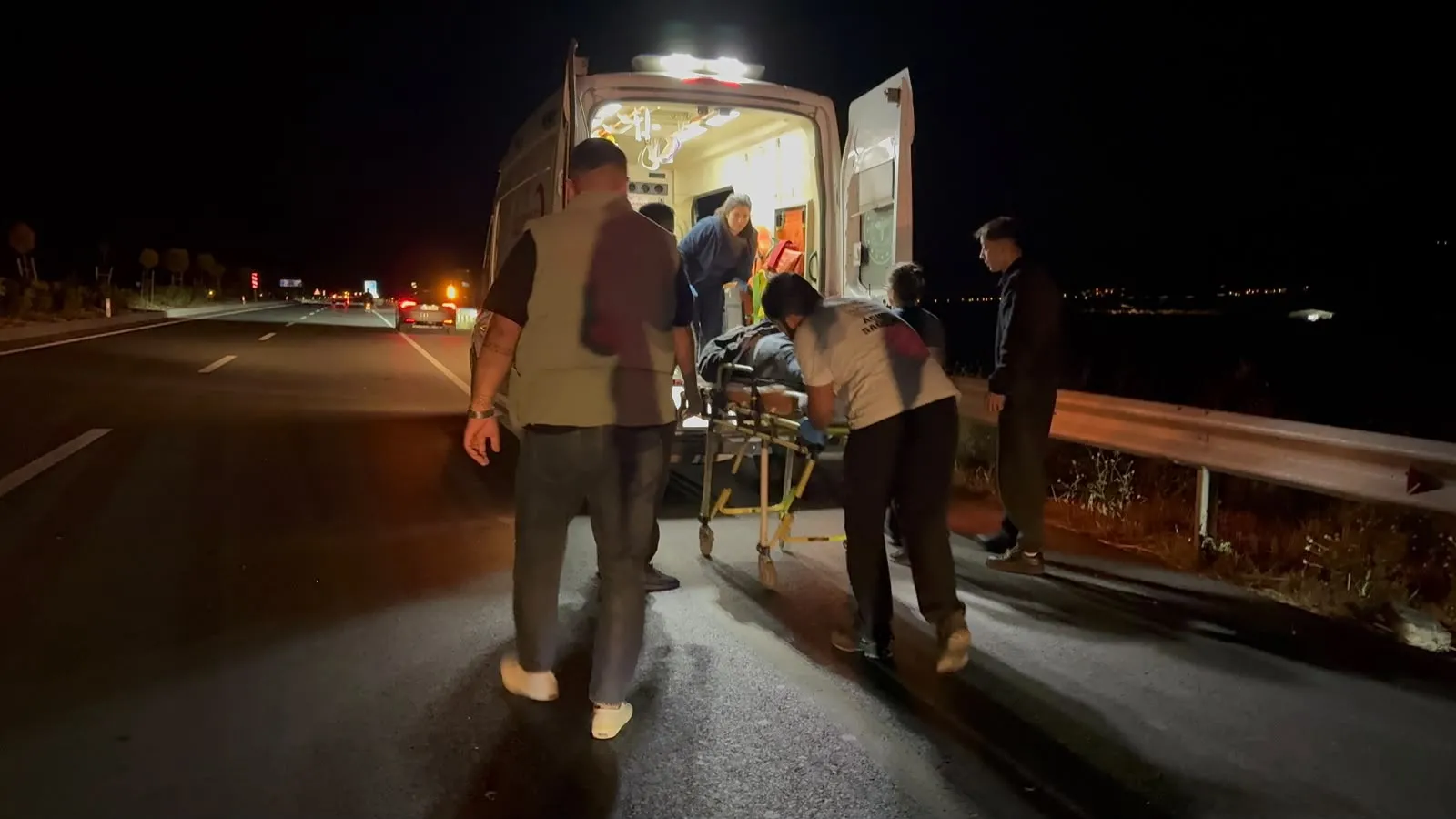 İznik'te gece yarısı hız tutkusu hastanede bitti
