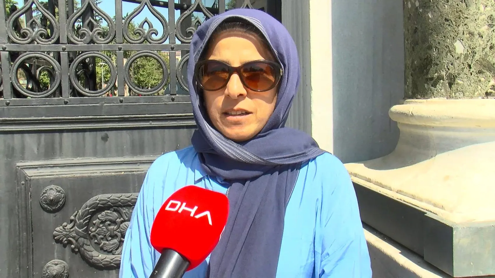 KPSS maratonunda ilk etap geride kaldı: Adaylar ter dökerken aileler dışarıda nöbet tuttu