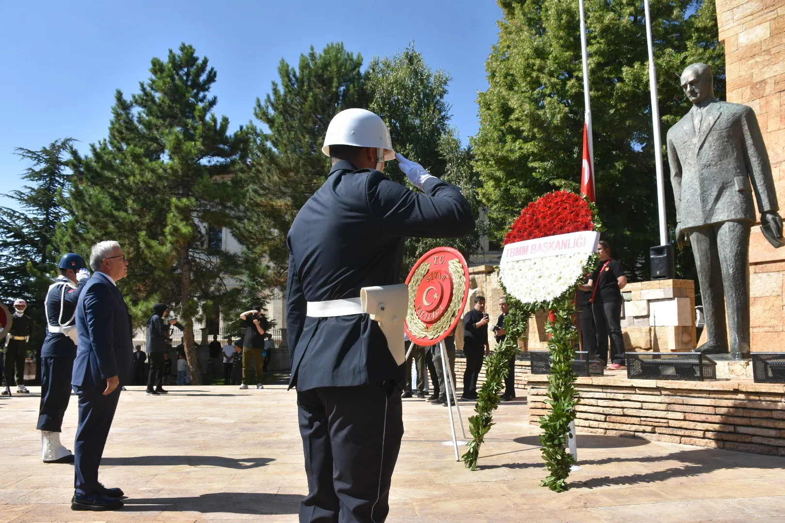 Sivas'ta tarihi gün: Milli iradenin yankısı 107 yıl sonra aynı kararlılıkla sürüyor