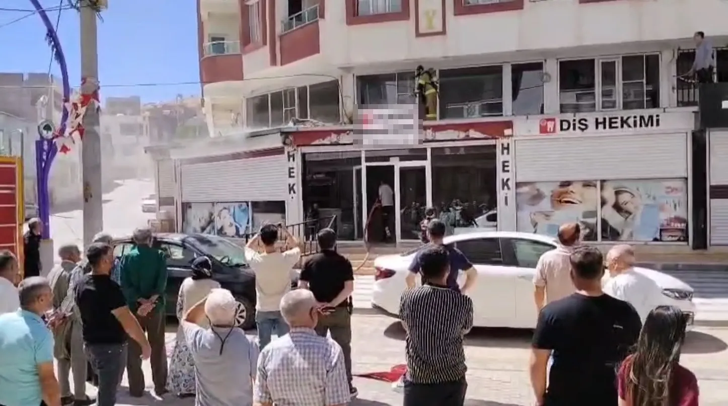 Mazıdağı'nda korkutan alevler: Diş kliniğinde büyük panik