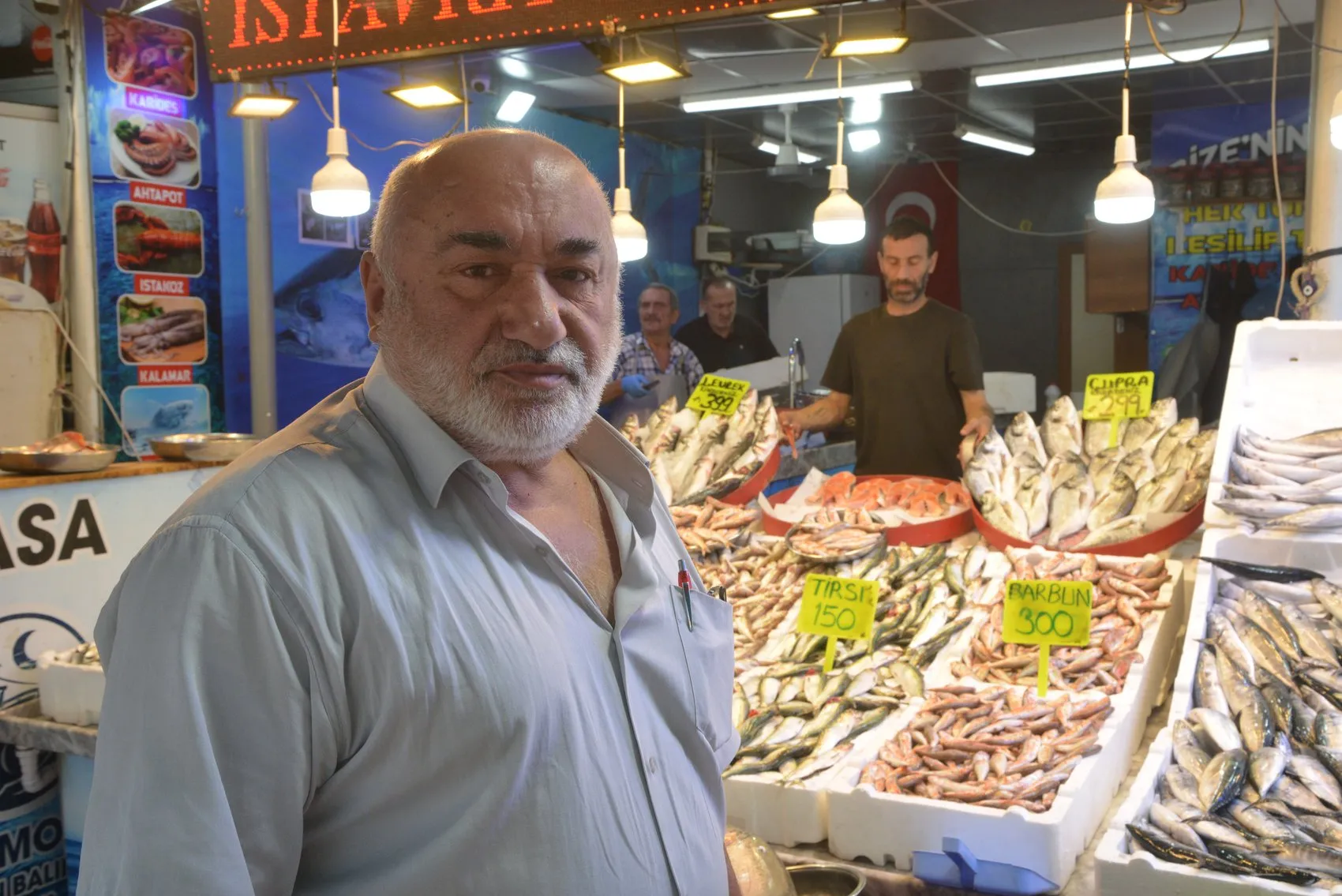 Karadeniz'de ağlar doldu taştı: Rize tezgahlarında sezon bereketi başladı