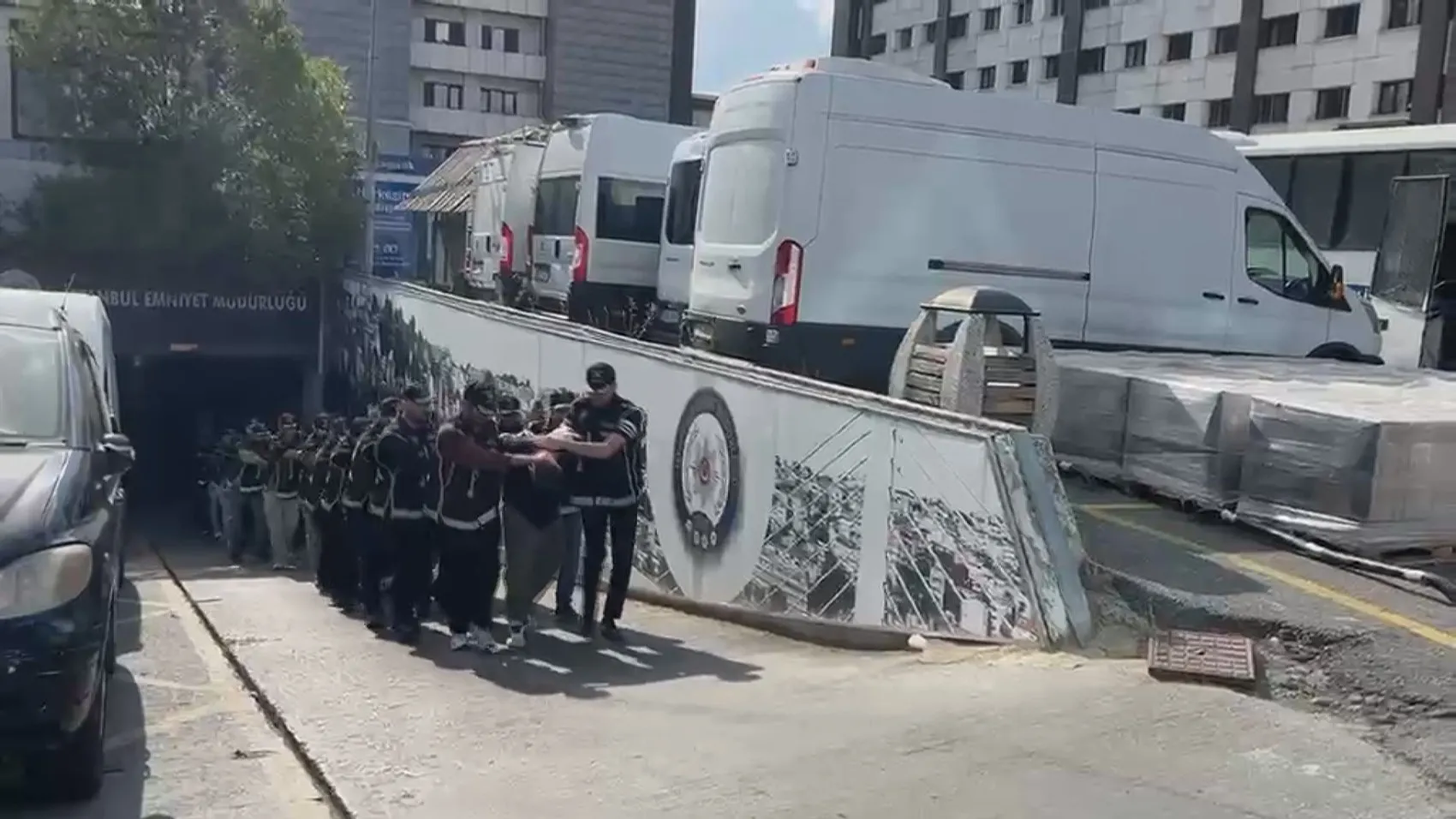 Beykoz'daki peyzaj alanında dehşet verici cephanelik: Sedat Şahin'e yönelik suikast planı son anda önlendi