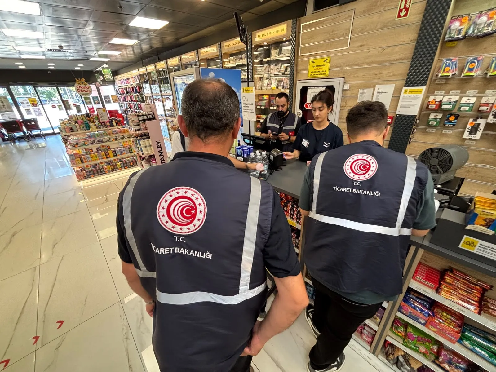 Okul alışverişinde etiket tuzağına dikkat: Bursa'da milyonluk ceza yağmuru