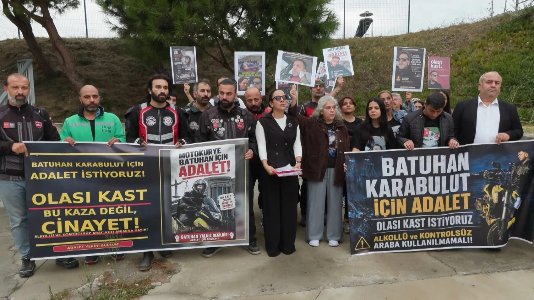 TEM Otoyolu'nda kan donduran kaza: 27 yaşındaki motosikletliyi hayattan kopardı, mahkemede 'alkollüydüm' dedi