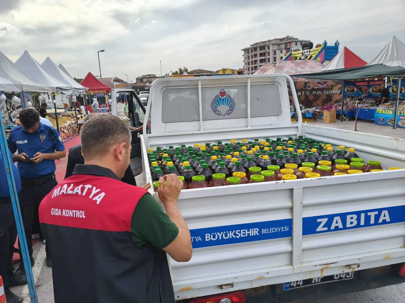 Malatya'daki fuarda gıda skandalı: Tonlarca sağlıksız ürüne geçit verilmedi