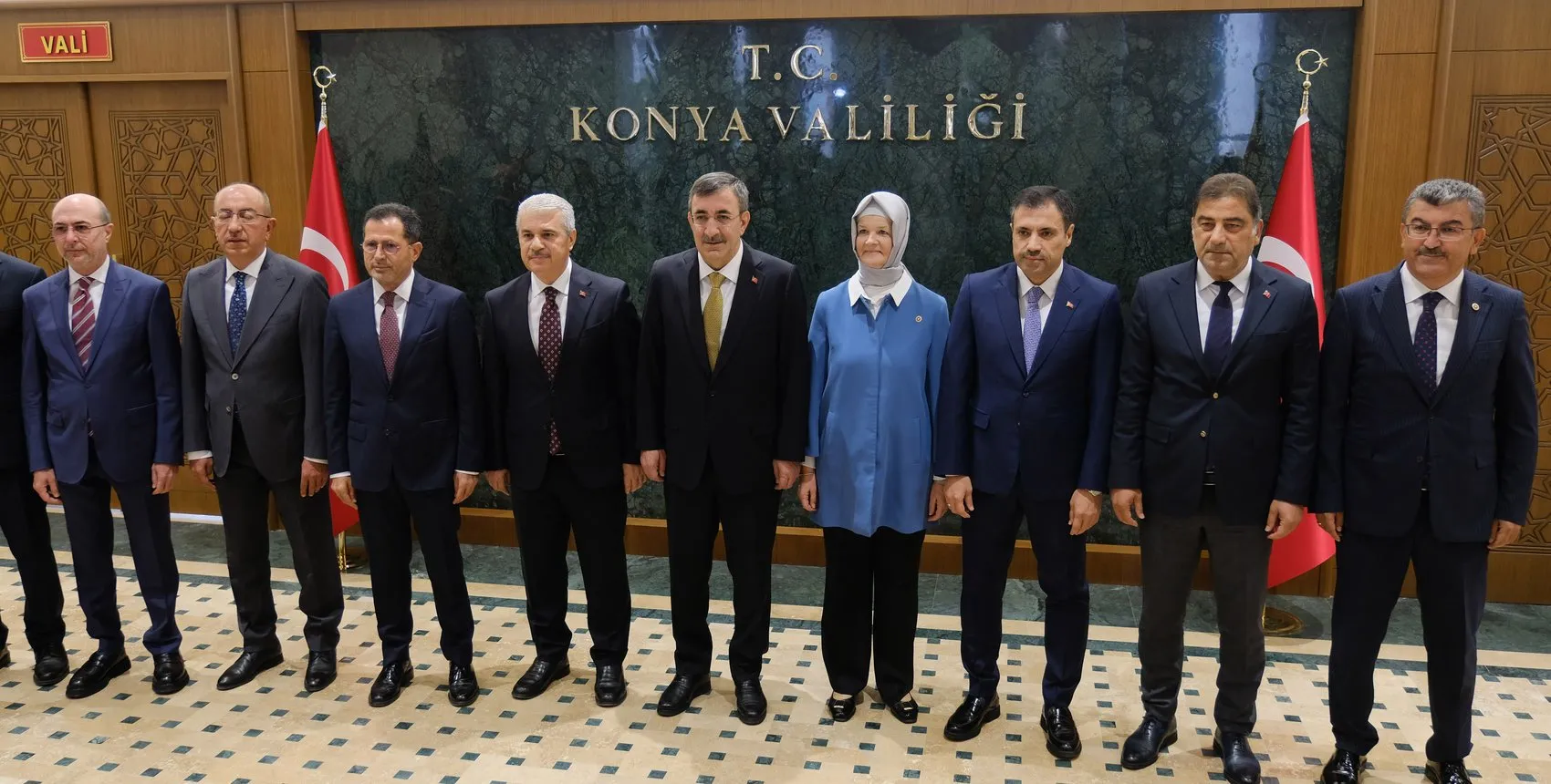 Cevdet Yılmaz'dan dijital çağ uyarısı: Sosyal medya aslında yalnızlığın adresi