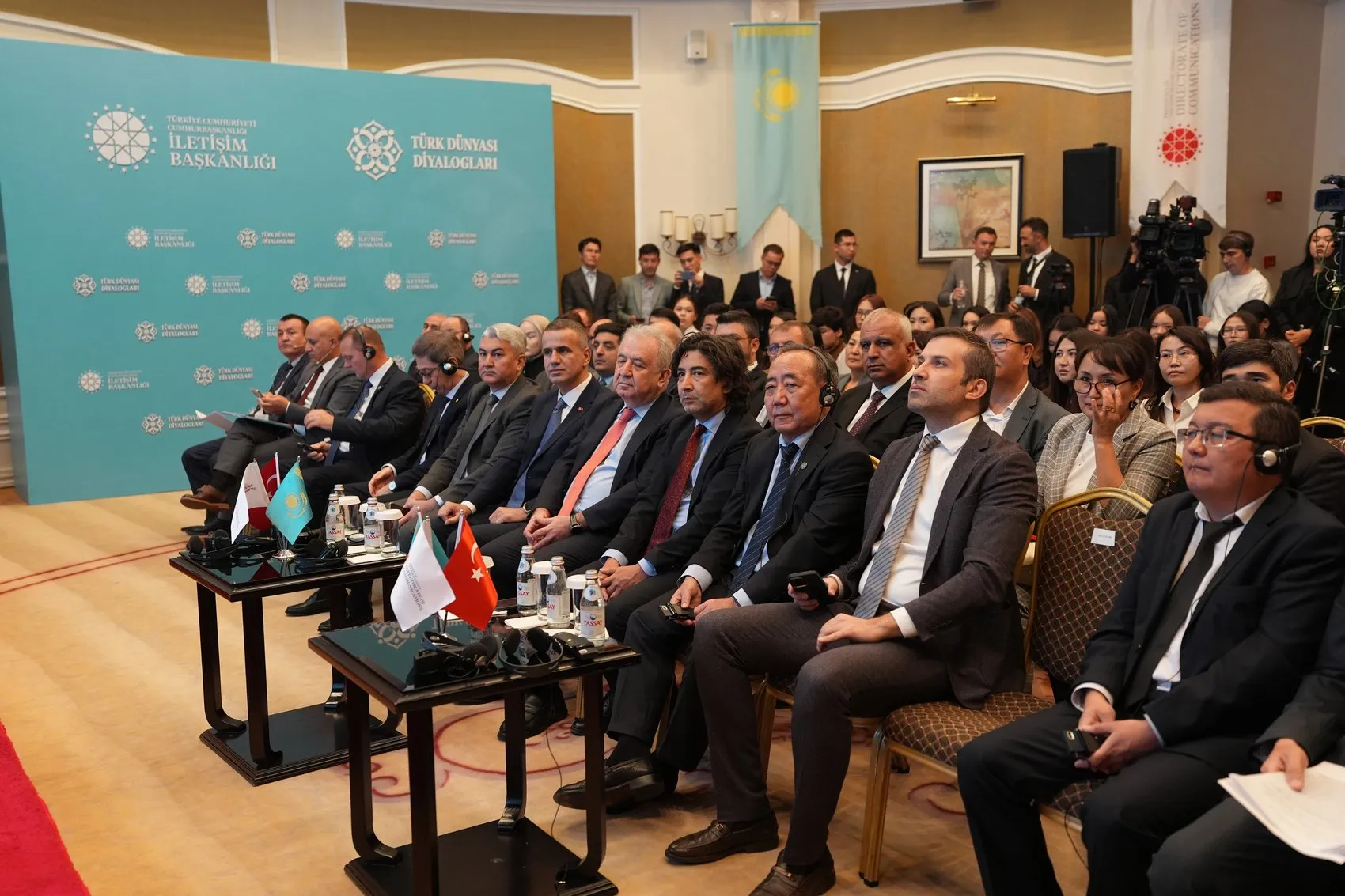 Astana'da Türk dünyasının geleceği için ortak akıl çağrısı: Dijital çağda yeni bir dönüm noktası