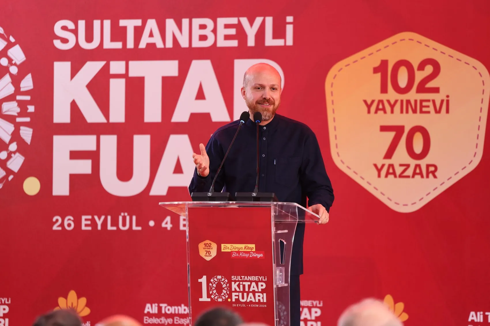 Bilal Erdoğan'dan ebeveynlere kritik uyarı: Çocuklarımızı kurtarmanın yolu kütüphanelerden geçiyor