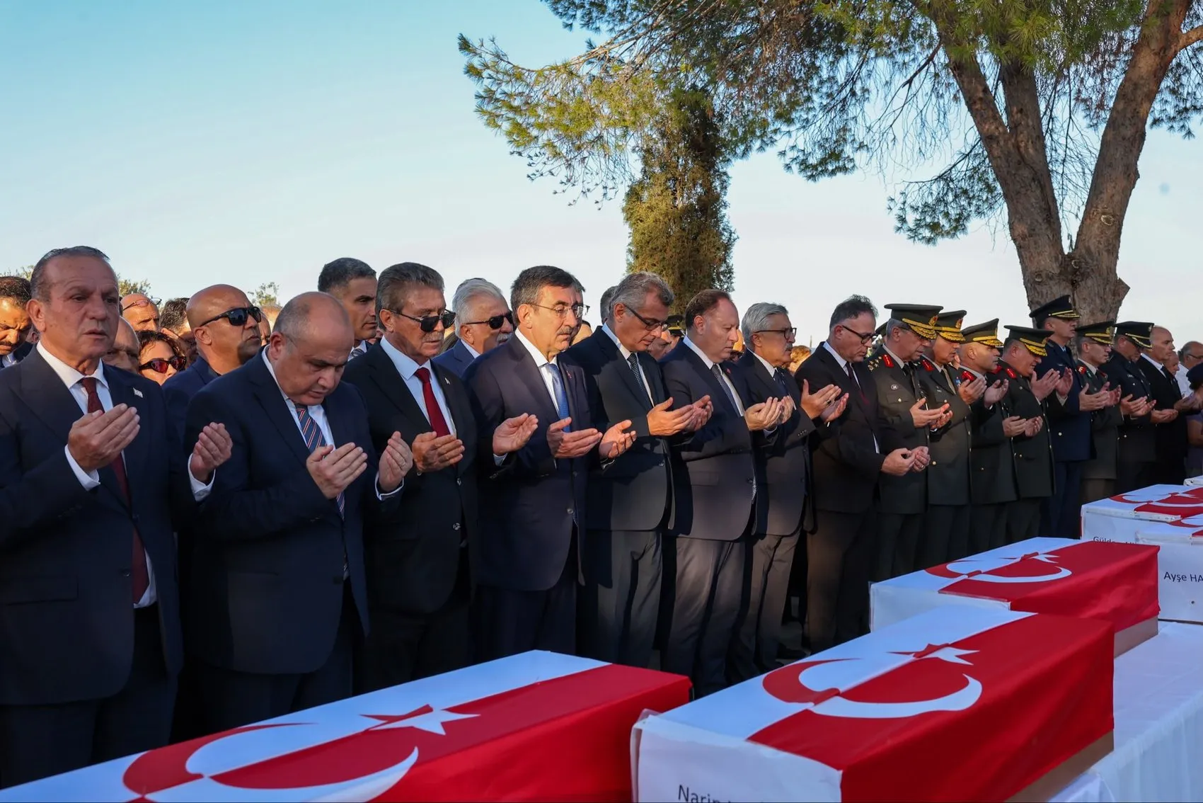 Yarım asır sonra gelen hüzünlü veda: Muratağa şehitleri dualarla defnedildi