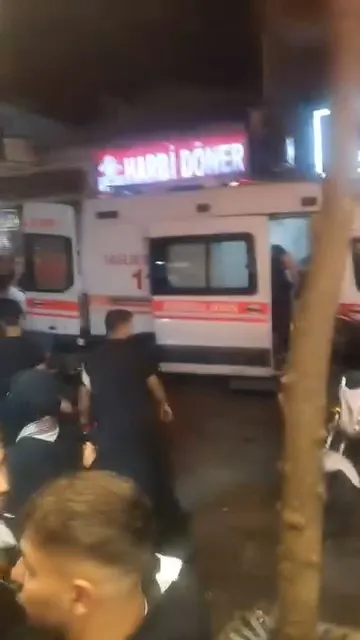 Küçükçekmece'de geceyi kana bulayan hesaplaşma: 17 yaşındaki şüpheli kıskıvrak yakalandı